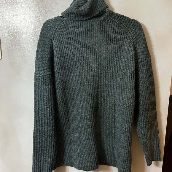Oversized Turtleneck Sweater with Cut Out - Picture 6 of 6